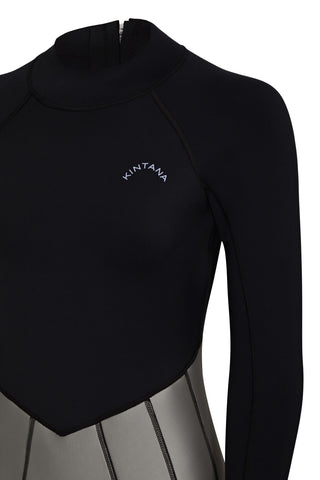 product shot Longsleeve springsuit metallic detailed side view