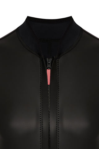 product shot Sleeveless springsuit in black, detailed view 